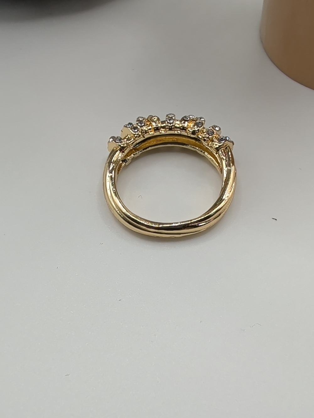 Pavé Ribbed Wrap Ring - Picture 4 of 5